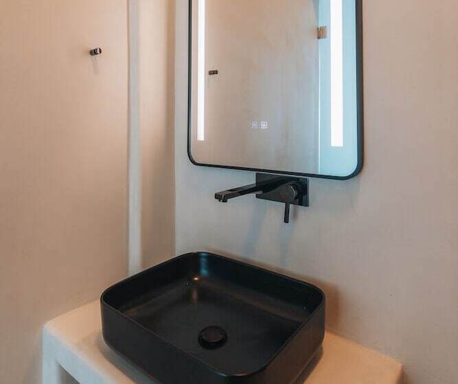 Hotel Divino Caldera