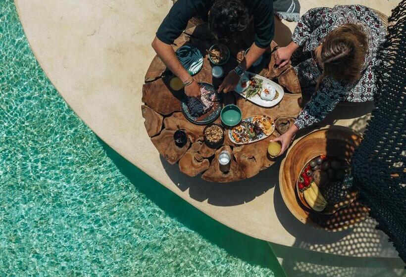 Hotel Divino Caldera