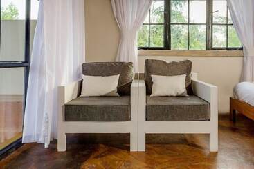 هتل Elephant Plains Lodge