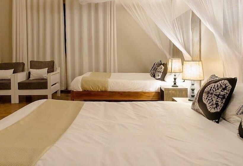 هتل Elephant Plains Lodge