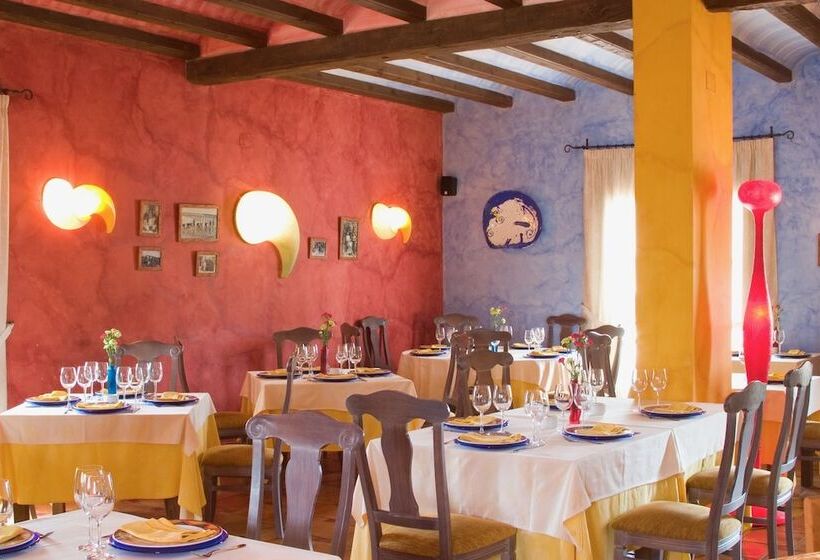 هتل Restaurante Font Salada
