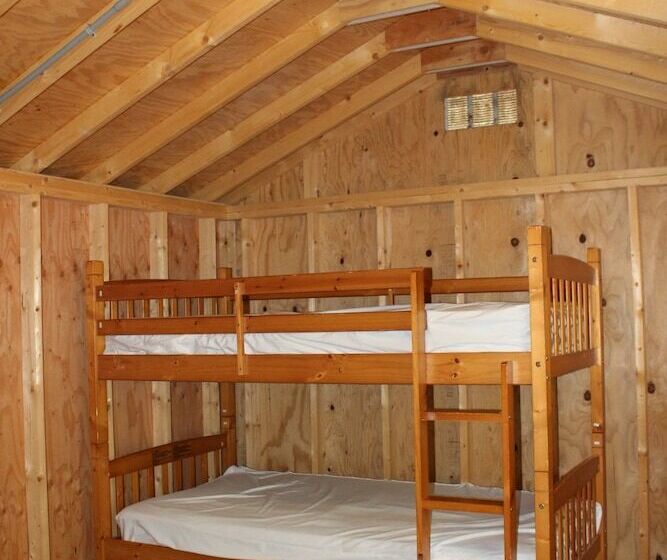 酒店 Hemlock Campground And Cottages