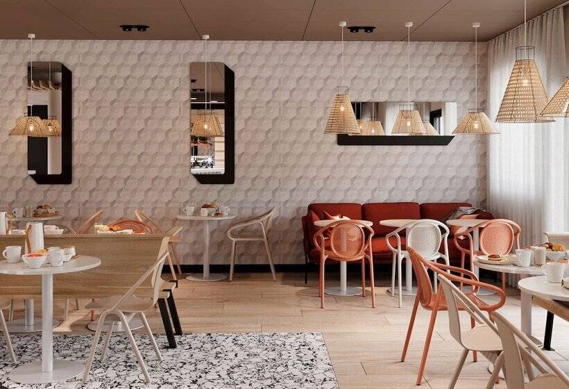 هتل Ibis Styles Porto Vecchio