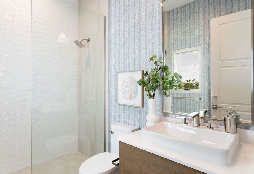 هتل The Ritz Carlton Residences Orlando, Grande Lakes