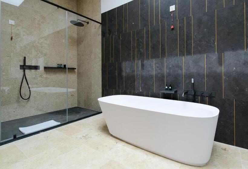 فندق Villa Nai 3.3