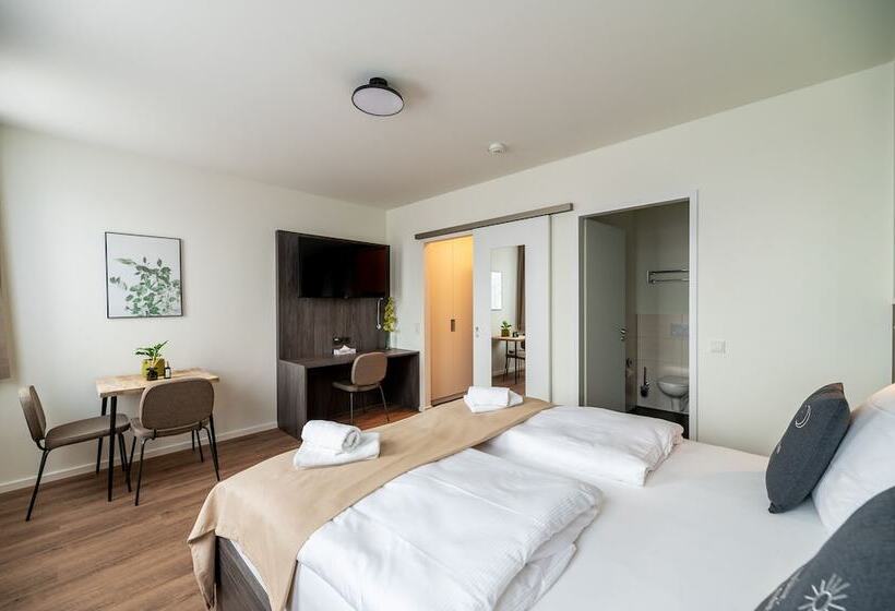 Limehome Bremerhaven Kantstraße