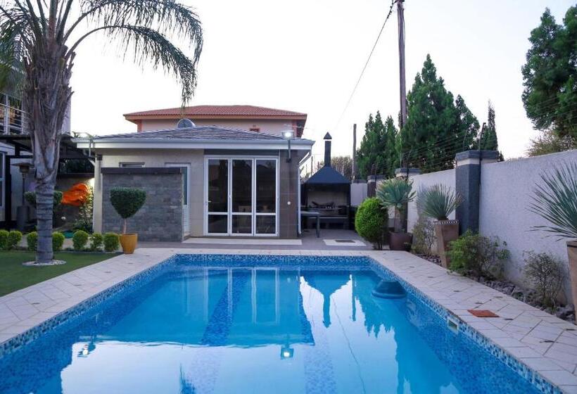 پانسیون Cycad Palm Boutique Guest House