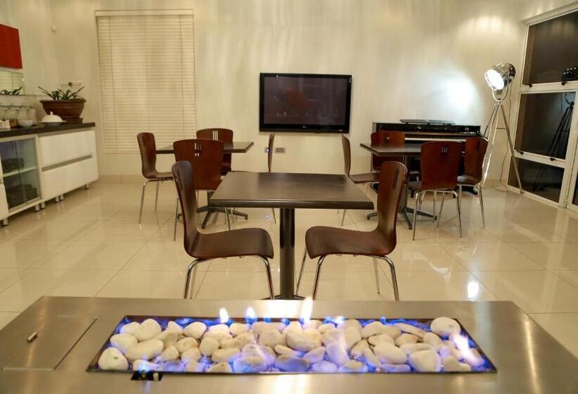 پانسیون Cycad Palm Boutique Guest House