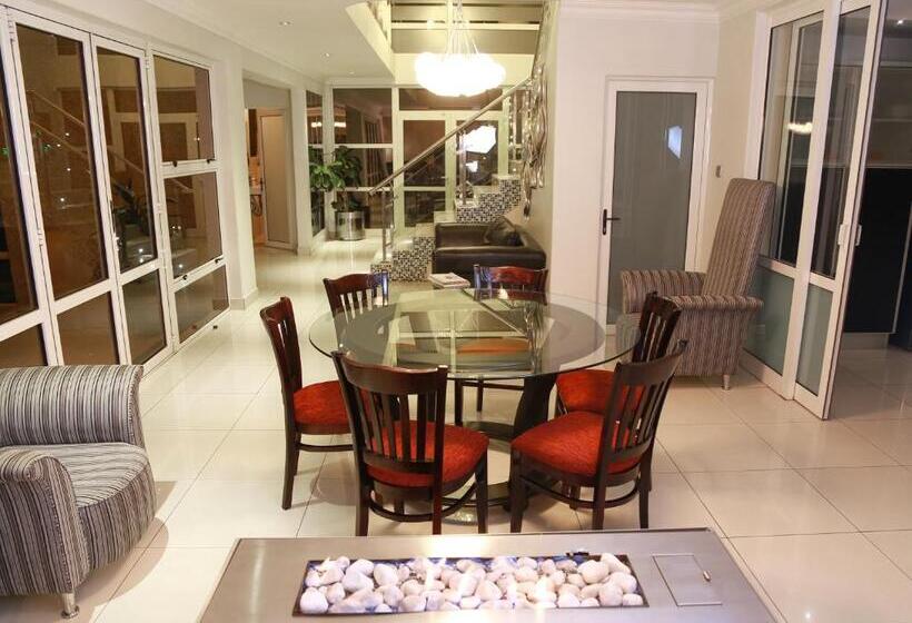 پانسیون Cycad Palm Boutique Guest House