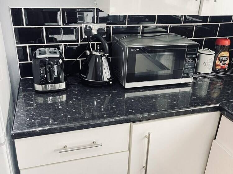 اقامتگاه Charming 3 Bed Holiday House In Birmingham