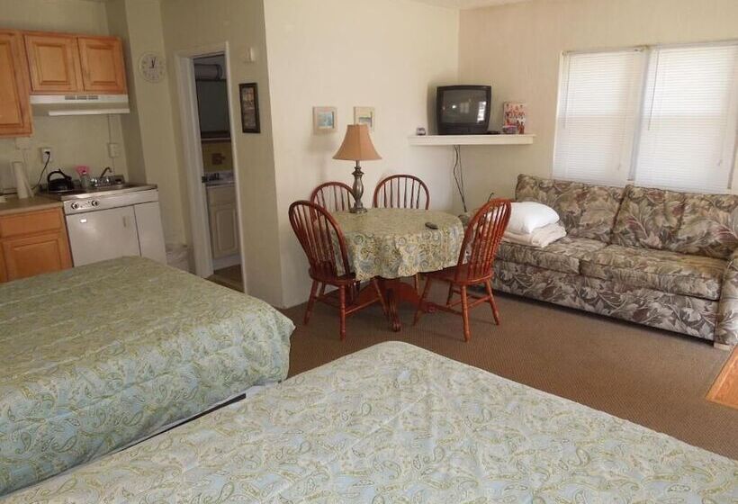 Sifting Sands Motel