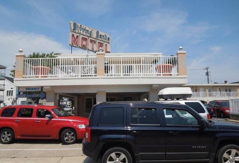 Sifting Sands Motel