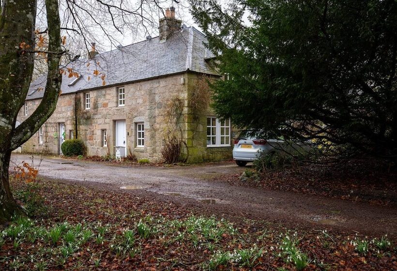 Traditional & Homely 2bd Cottage In Kemnay