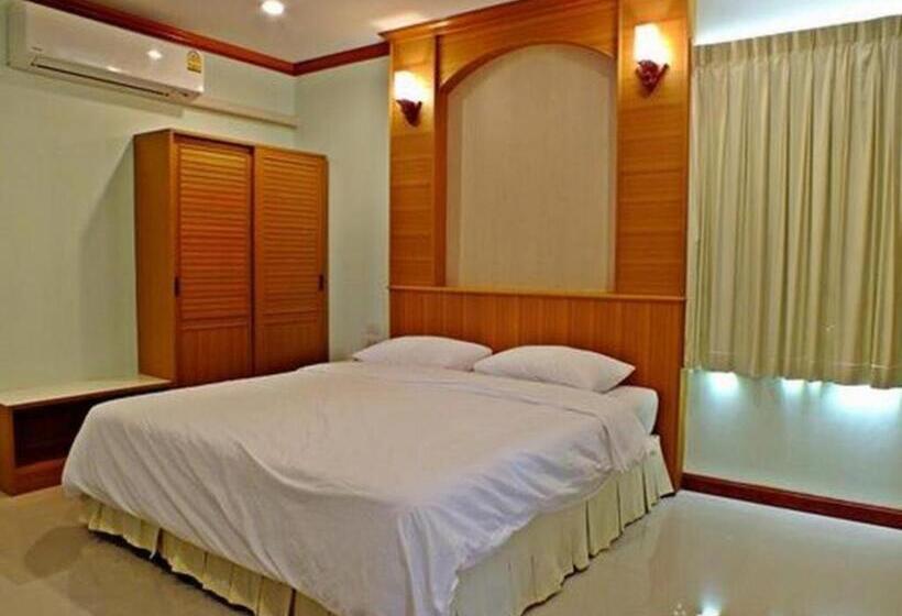 هتل Baan Ingna Resort