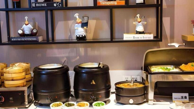 Отель City Comfort Inn Hezhou Municipal Square