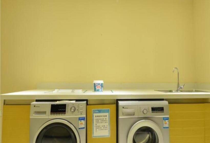 ホテル City Comfort Inn Wuhan Yangluo Yangguang Avenue