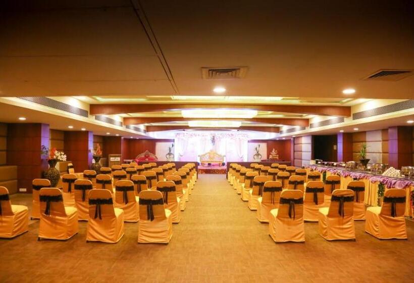 בית מלון כפרי Dev International