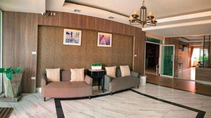 هتل Home Place  Lopburi