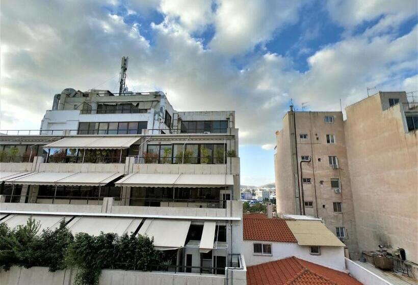 Achillion Hotel Piraeus