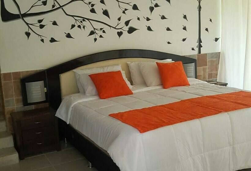 هتل Campestre La Herradura