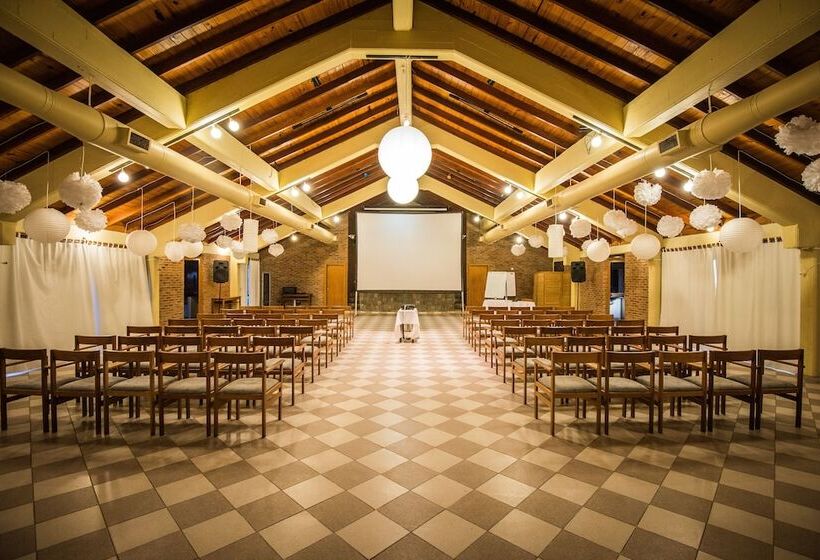 Carilo Village Apart Hotel & Spa