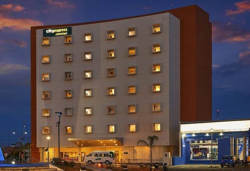 Hotelli City Express Junior Aguascalientes Centro