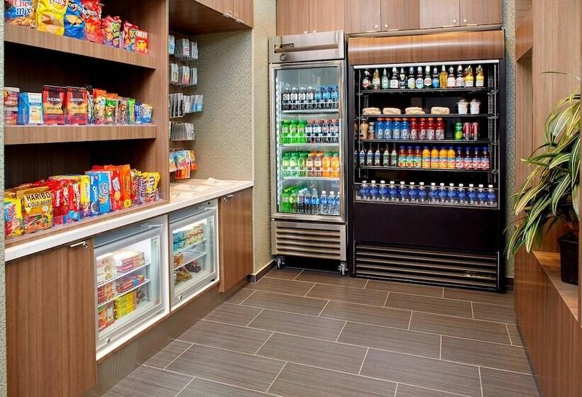 هتل Courtyard By Marriott Akron Downtown