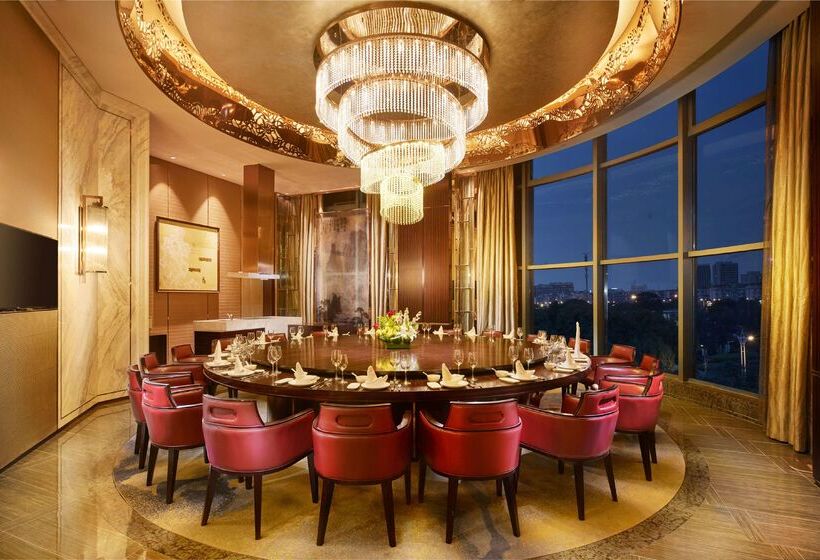 هتل Doubletree By Hilton Ningbo Beilun