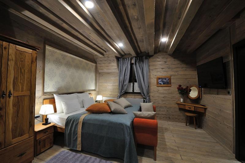 בית מלון כפרי Ethno Houses Plitvice Lakes