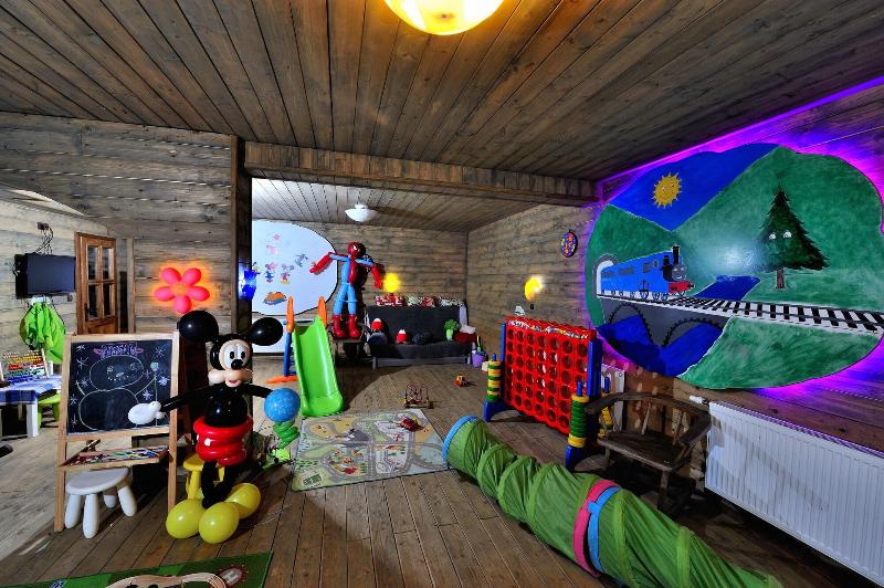 בית מלון כפרי Ethno Houses Plitvice Lakes