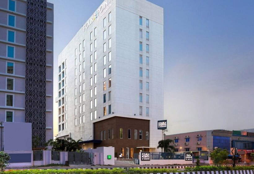 هتل Four Points By Sheraton Chennai Omr