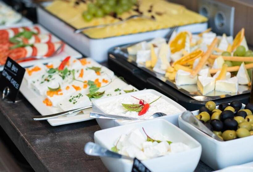 Fotos del hotel Golden Tulip Krakow Kazimierz:  80