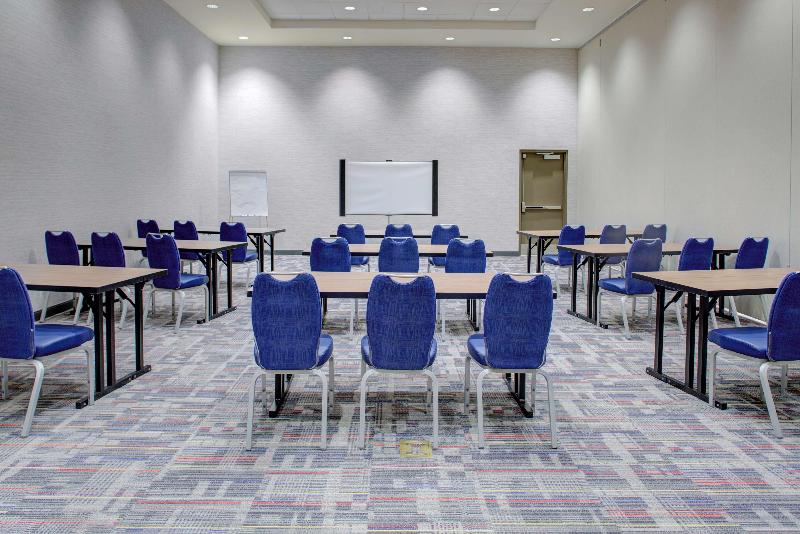 هتل Hampton Inn & Suites Columbus Scioto Downs