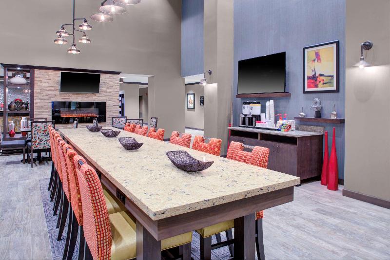 هتل Hampton Inn & Suites Columbus Scioto Downs