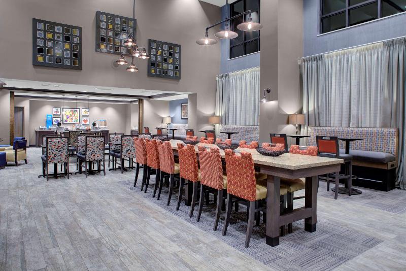 هتل Hampton Inn & Suites Columbus Scioto Downs