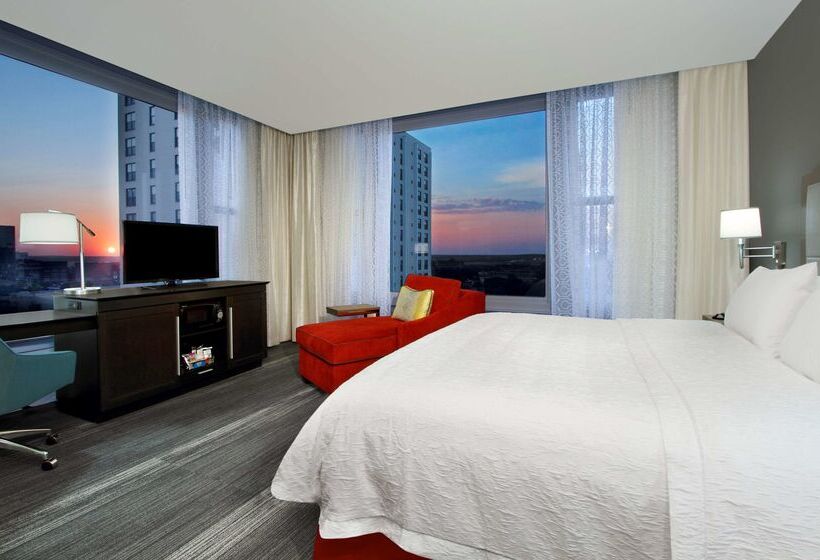 هتل Hampton Inn Kansas City/downtown Financial District
