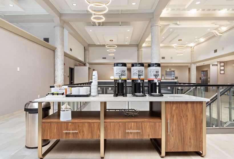 هتل Hampton Inn Kansas City/downtown Financial District