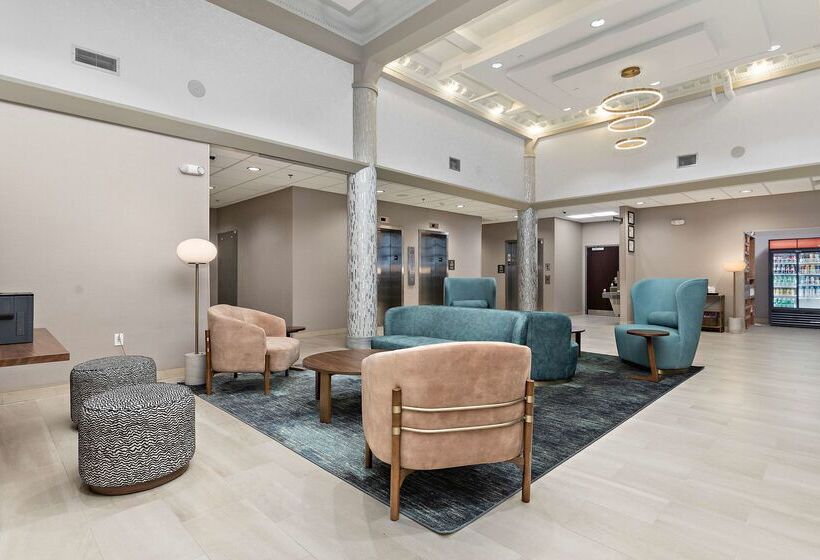 هتل Hampton Inn Kansas City/downtown Financial District