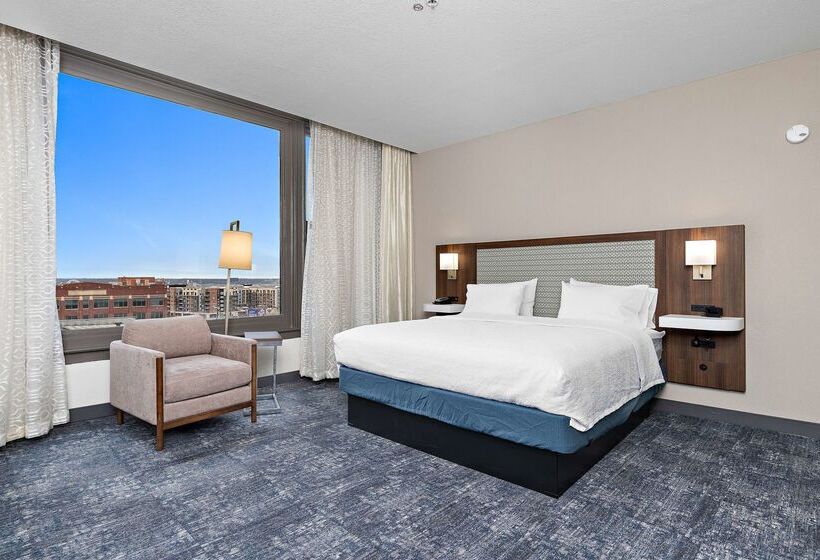 هتل Hampton Inn Kansas City/downtown Financial District