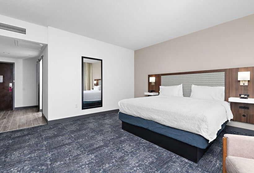 هتل Hampton Inn Kansas City/downtown Financial District