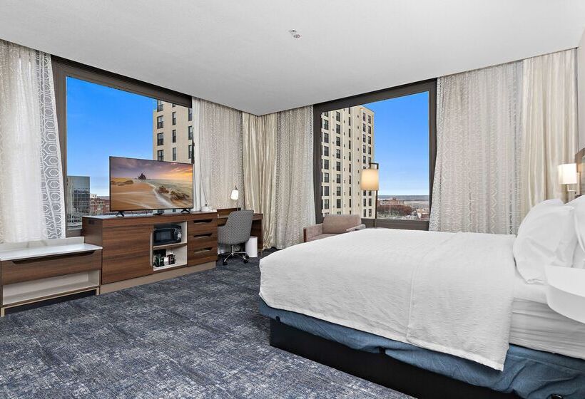 هتل Hampton Inn Kansas City/downtown Financial District