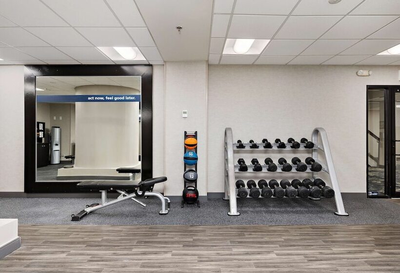 هتل Hampton Inn Kansas City/downtown Financial District