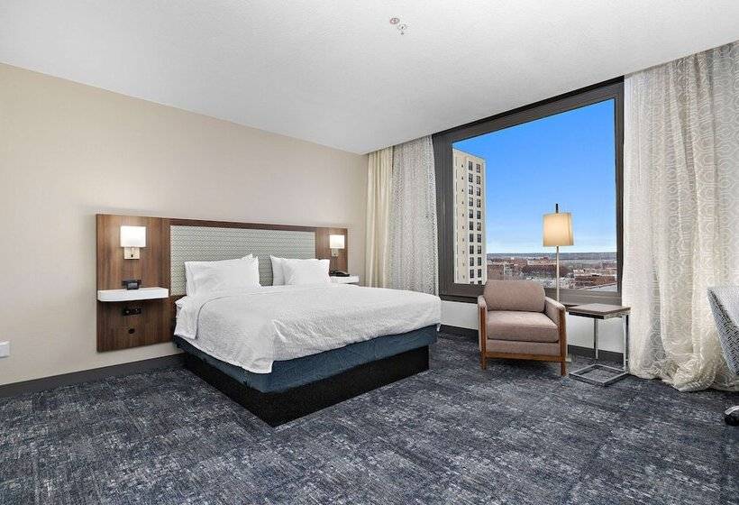 هتل Hampton Inn Kansas City/downtown Financial District