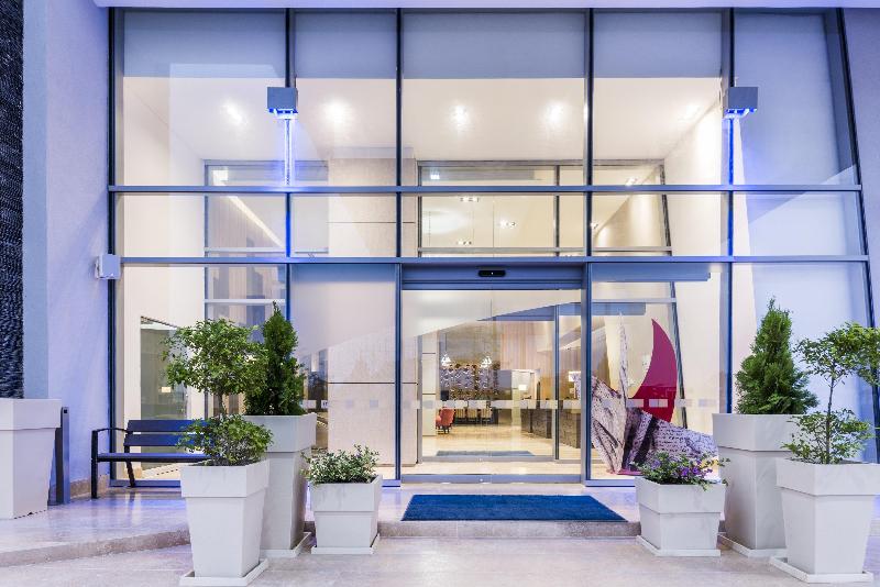 هتل Holiday Inn Express   Barranquilla Buenavista, An Ihg