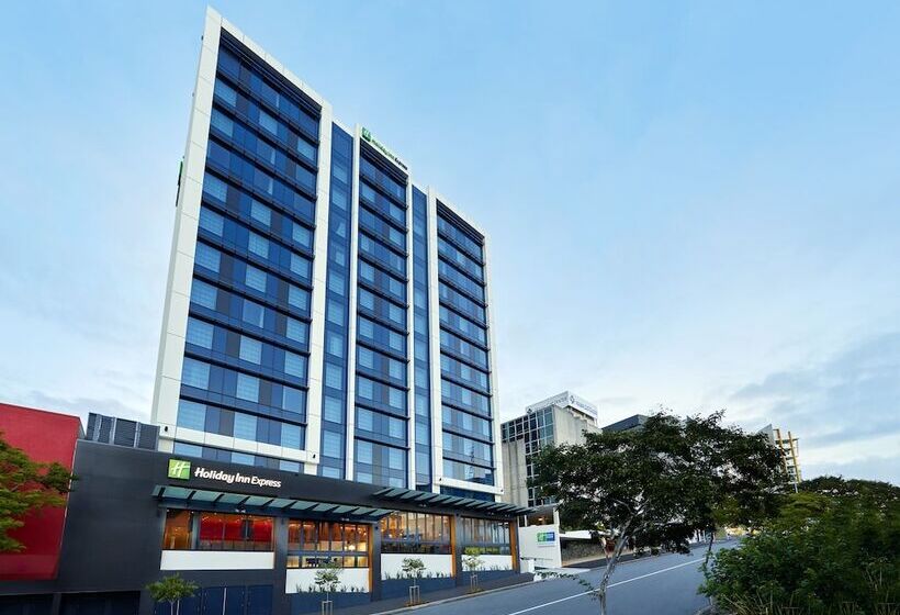 Hotel Holiday Inn Express Brisbane Central, An Ihg