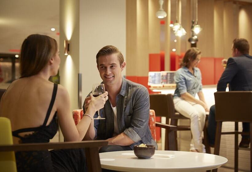 فندق Holiday Inn Express Brisbane Central, An Ihg