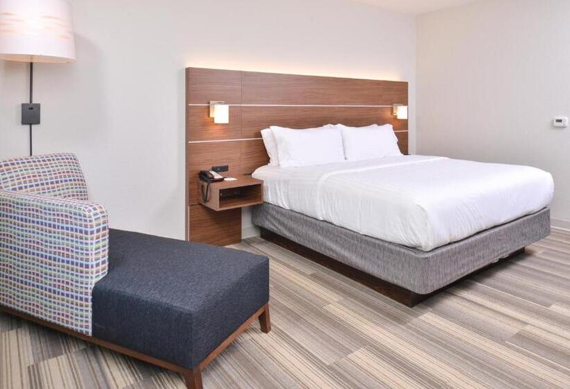هتل Holiday Inn Express & Suites Omaha Airport, An Ihg