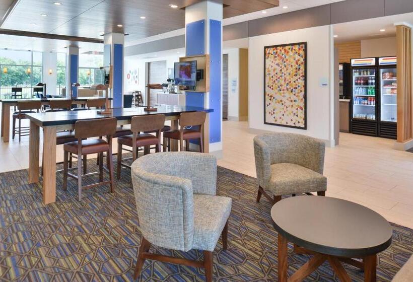 هتل Holiday Inn Express & Suites Omaha Airport, An Ihg
