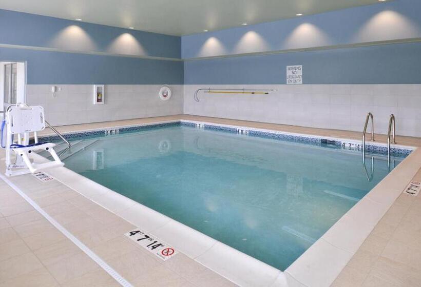 هتل Holiday Inn Express & Suites Omaha Airport, An Ihg
