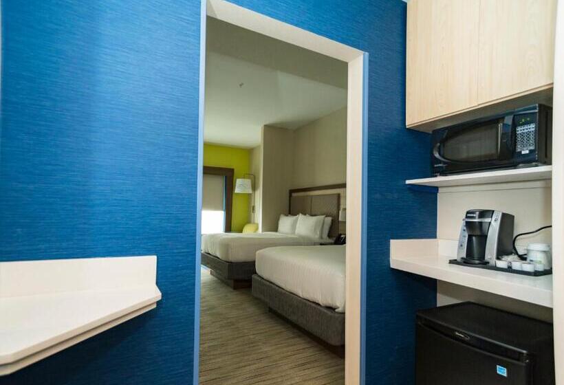 هتل Holiday Inn Express & Suites Southaven Central  Memphis
